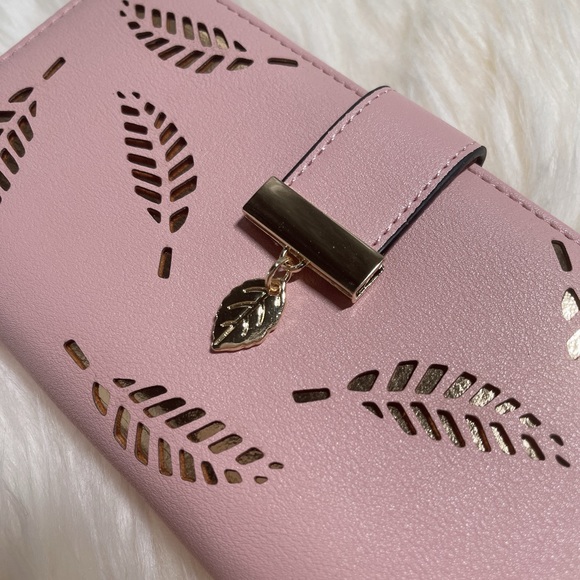 Pink and Gold Leather Wallet - Picture 3 of 4